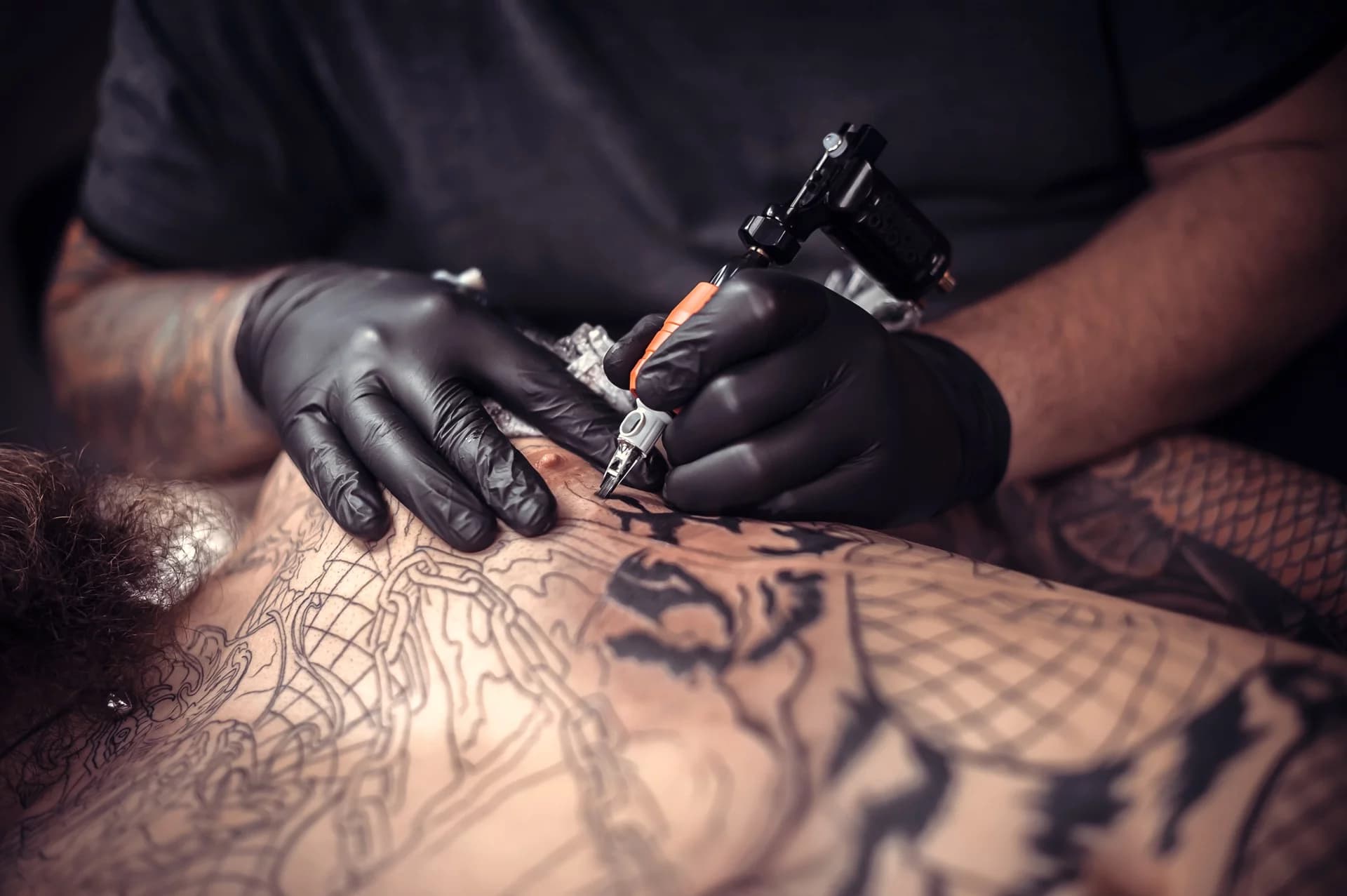 Dante — tatuador en Utopía Tattoo Barcelona